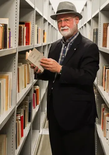 Alberto Manguel