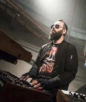 Fotografia de Carpenter Brut
