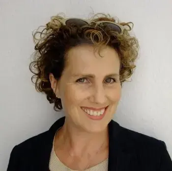 Joanna Rees