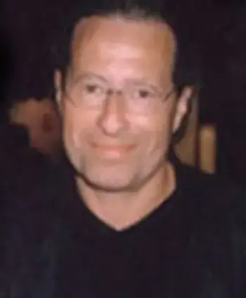 Peter James