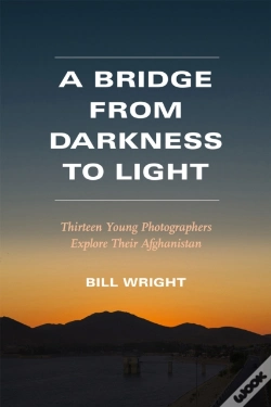 Capa do artigo A Bridge From Darkness To Light