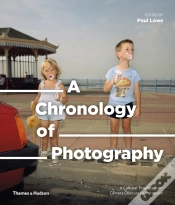 Capa do artigo A Chronology Of Photography