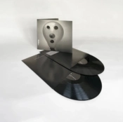 Capa do artigo A Hundred Days Off - Vinil
