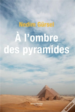 Capa do artigo À L'Ombre Des Pyramides