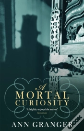 Capa do artigo A Mortal Curiosity (Inspector Ben Ross Mystery 2)