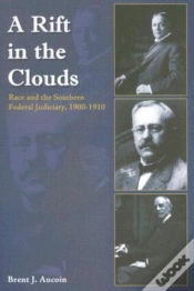 Capa do artigo A Rift In The Clouds