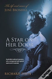 Capa do artigo A Star On Her Door