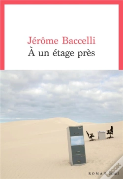 Capa do artigo À Un Étage Près