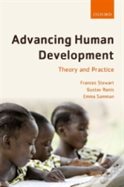 Capa do artigo Advancing Human Development