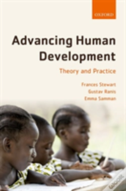 Capa do artigo Advancing Human Development