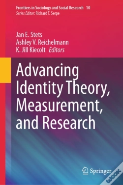 Capa do artigo Advancing Identity Theory, Measurement, And Research