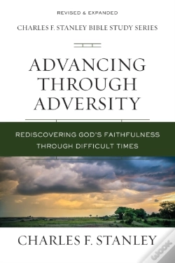 Capa do artigo Advancing Through Adversity