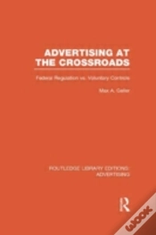 Capa do artigo Advertising At The Crossroads