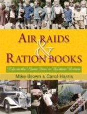 Capa do artigo Air Raids & Ration Books