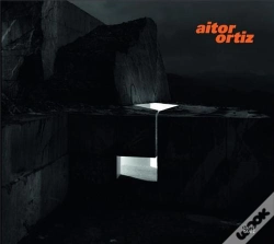 Capa do artigo Aitor Ortiz /Anglais/Espagnol