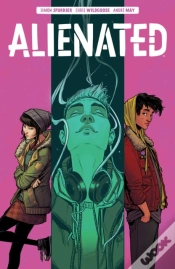 Capa do artigo Alienated