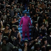 Capa do artigo Alone in a Crowd - CD