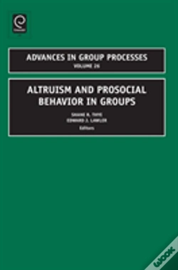Capa do artigo Altruism And Prosocial Behavior In Groups