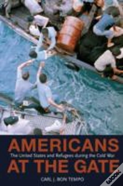Capa do artigo Americans At The Gate
