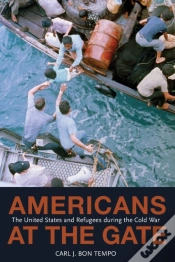 Capa do artigo Americans At The Gate