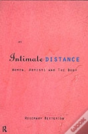 Capa do artigo An Intimate Distance