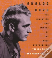 Capa do artigo Analog Days