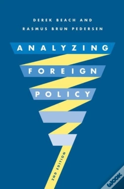 Capa do artigo Analyzing Foreign Policy