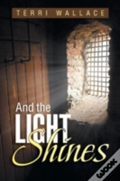 Capa do artigo And The Light Shines
