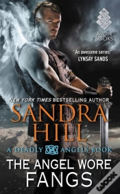 Capa do artigo Angel Wore Fangs
