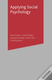 Capa do artigo Applying Social Psychology