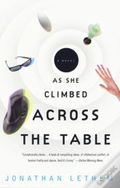 Capa do artigo As She Climbed Across The Table