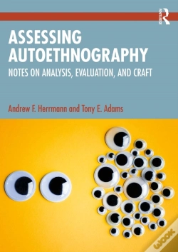 Capa do artigo Assessing Autoethnography