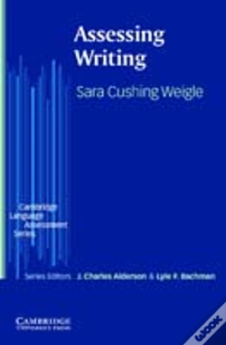 Capa do artigo Assessing Writing