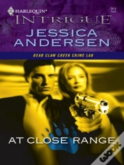 Capa do artigo At Close Range