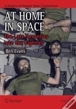 Capa do artigo At Home In Space