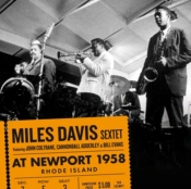 Capa do artigo At Newport 1958 - CD