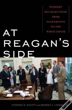 Capa do artigo At Reagan'S Side