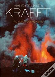 Au Coeur Des Volcans