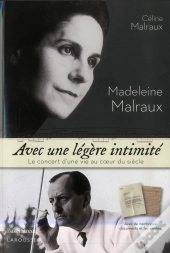 Avec Une Legere Intimite