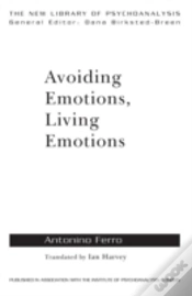 Capa do artigo Avoiding Emotions, Living Emotions