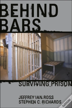 Capa do artigo Behind Bars