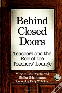 Capa do artigo Behind Closed Doors
