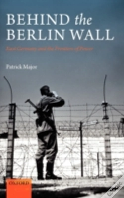 Capa do artigo Behind The Berlin Wall