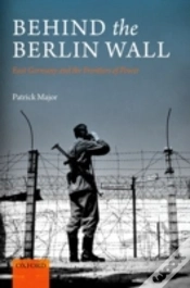 Capa do artigo Behind The Berlin Wall