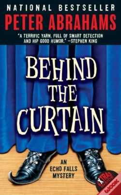 Capa do artigo Behind The Curtain