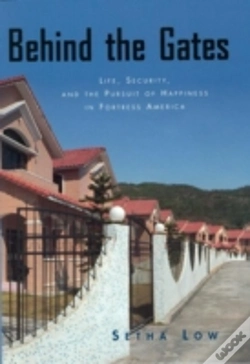 Capa do artigo Behind The Gates
