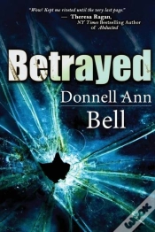Capa do artigo Betrayed