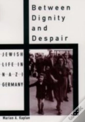 Capa do artigo Between Dignity And Despair