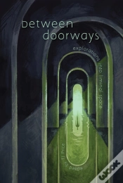 Capa do artigo Between Doorways