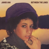 Capa do artigo Between the Lines - CD